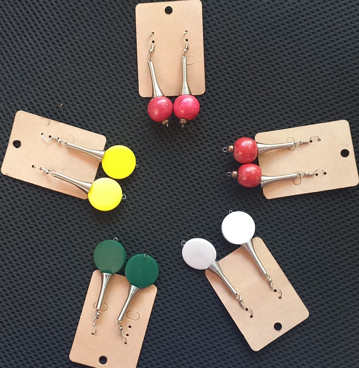 Short earings